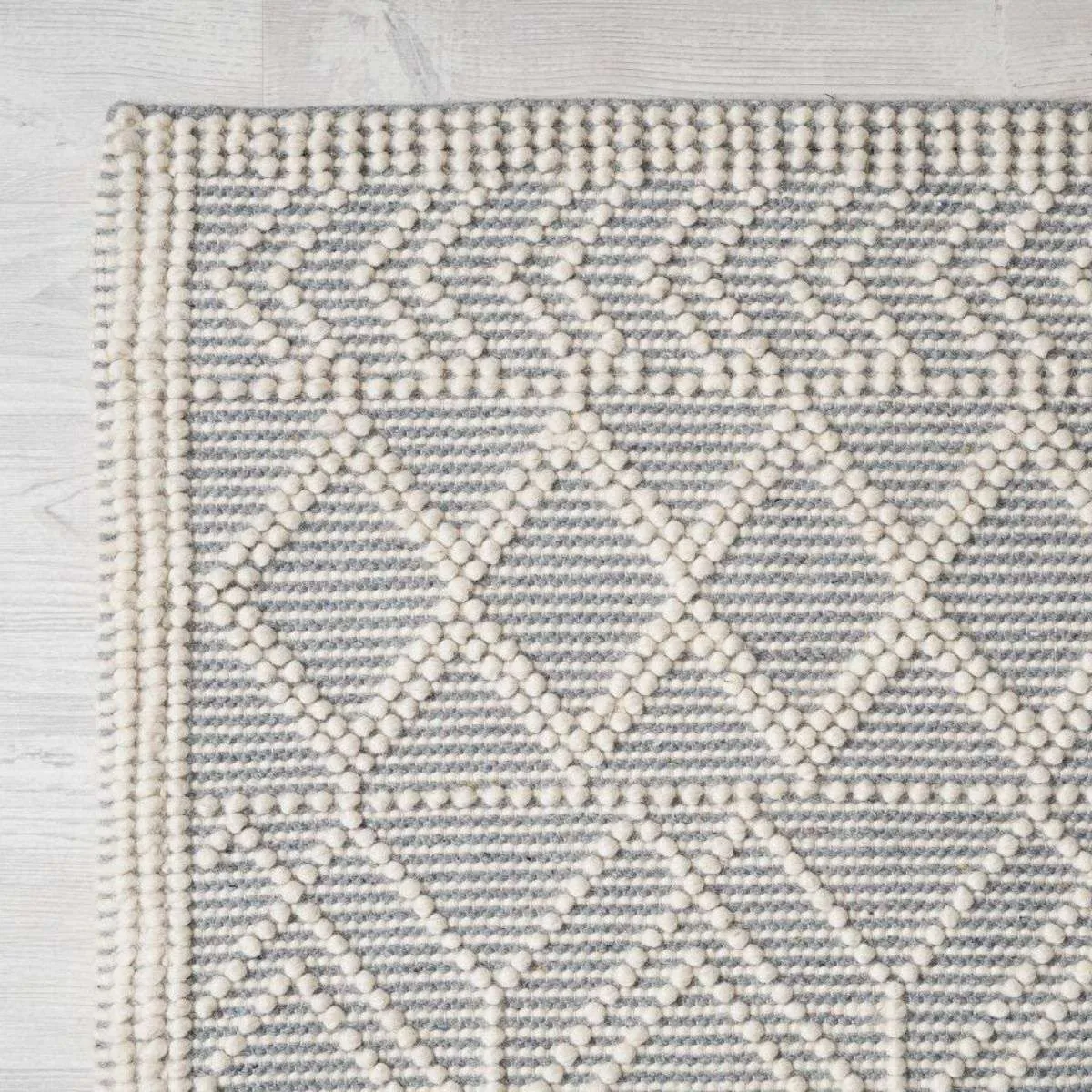 Greta Floor Rug - Natural/Grey - Medium Mocka