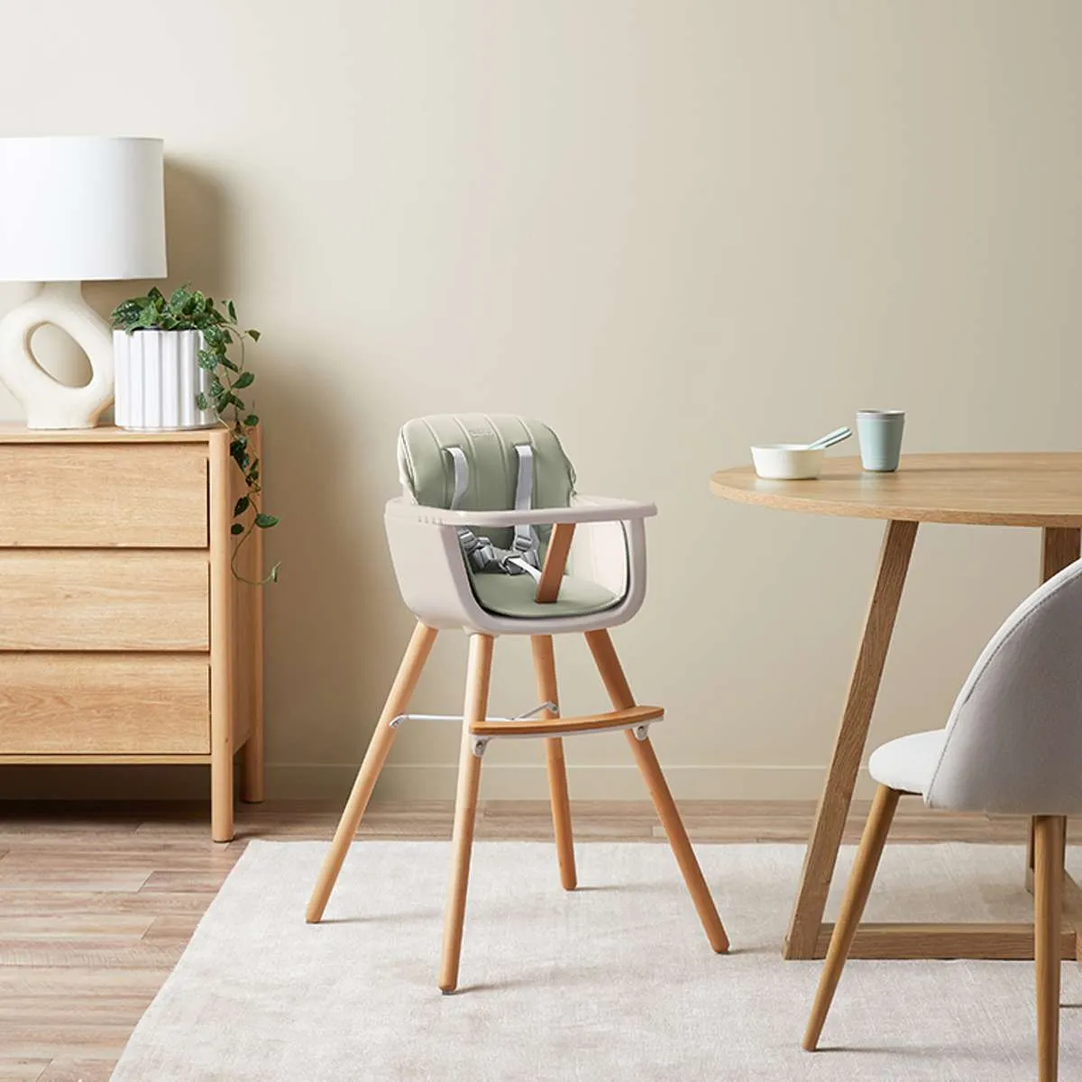 Jenson Natural Highchair - Sage Green Mocka