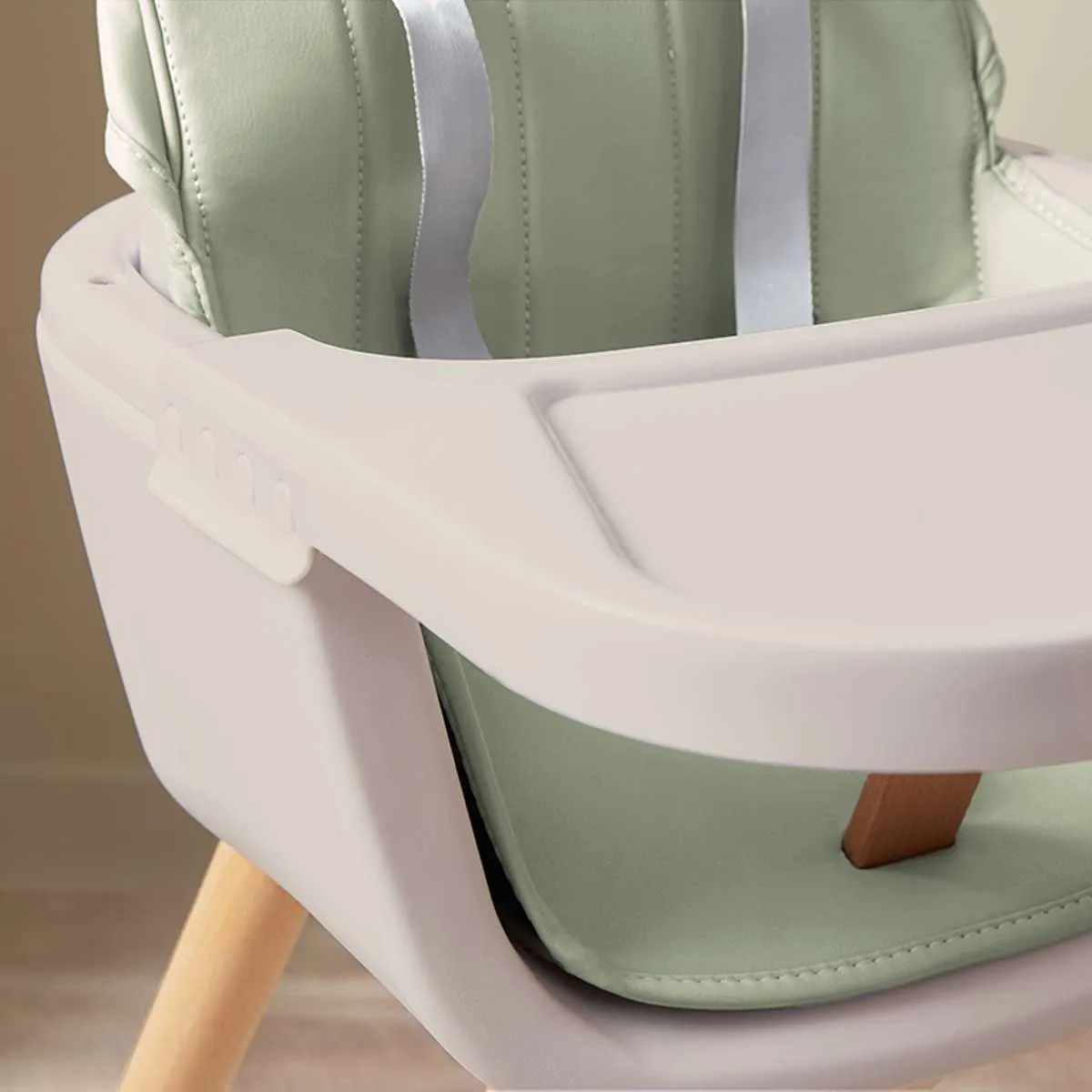 Jenson Natural Highchair - Sage Green Mocka