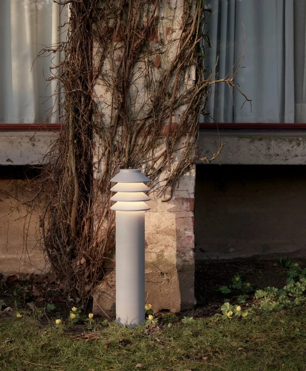 Louis Poulsen Bysted Garden Bollard Led 2700 K 14 W Base Without Adaptor Short, Corten