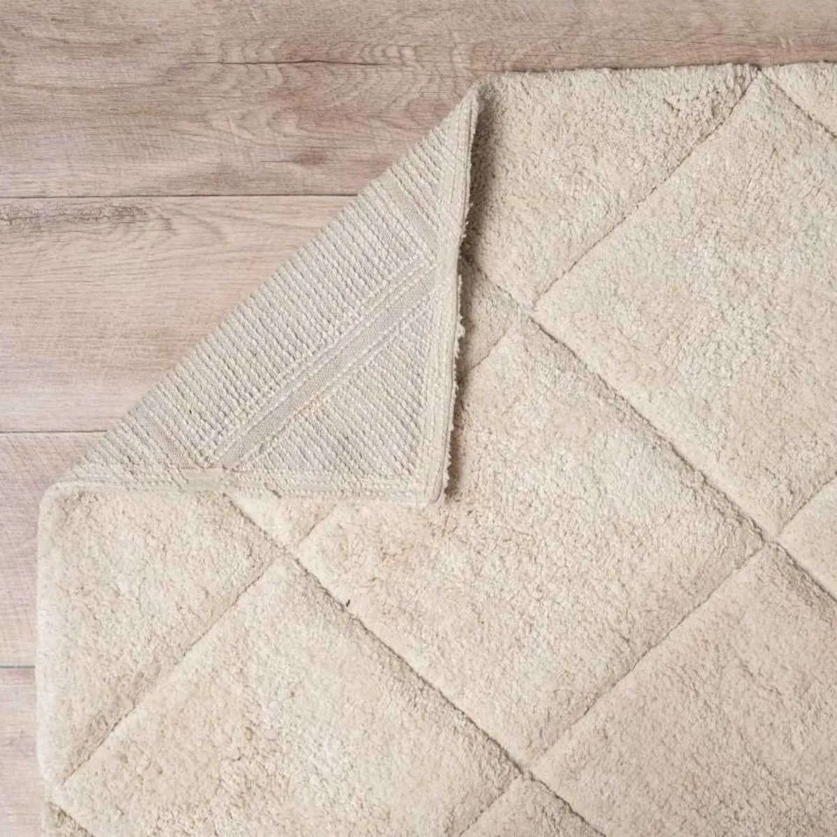 Rea Diamond Floor Rug - Extra Large - Cream Mocka