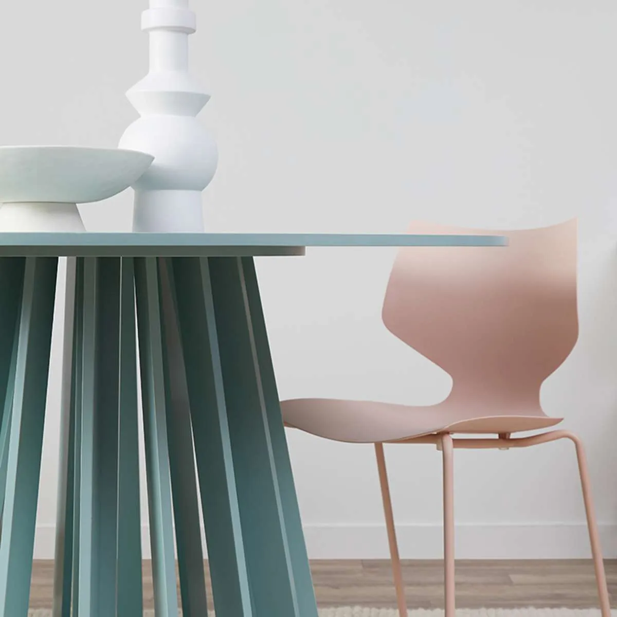Rune Four Seater Slatted Round Dining Table - Sage Mocka